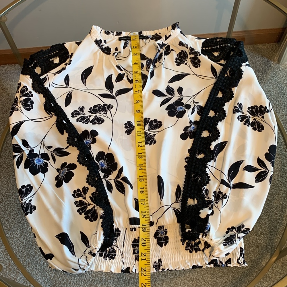 White House Black Market long sleeve floral top Size XXS - Picture 9 of 16
